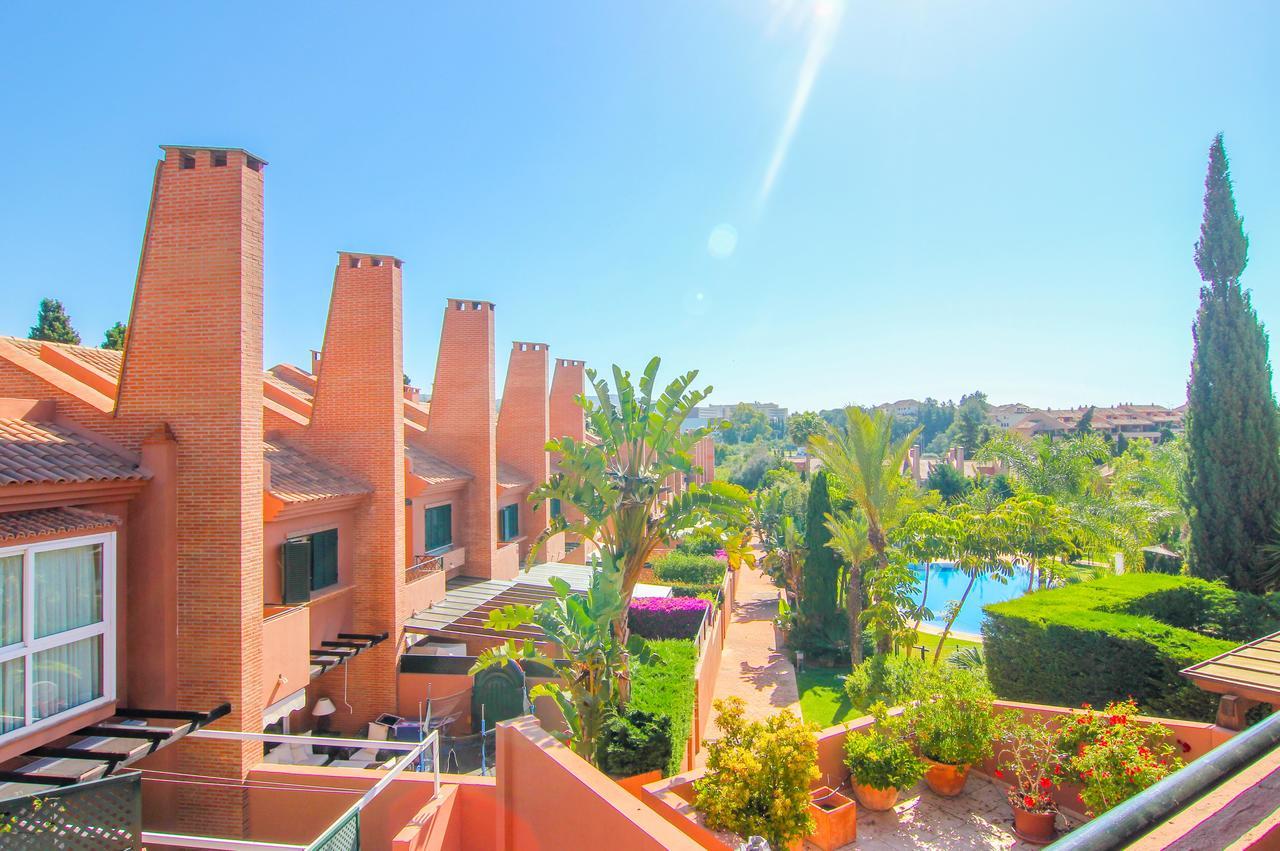 OleHolidays Adosado Mediterraneo Los Monteros 100 m playa Marbella Exterior foto