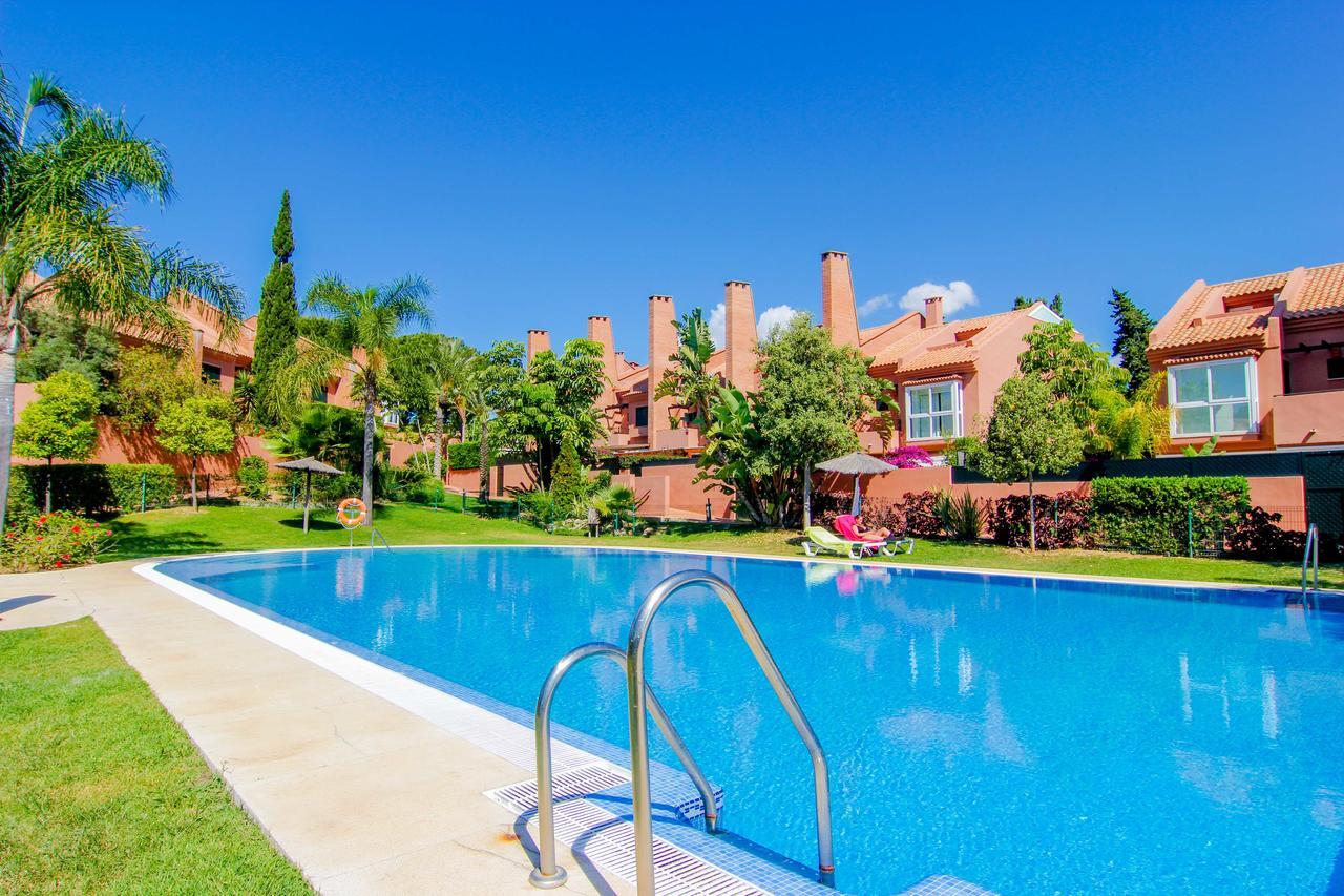 OleHolidays Adosado Mediterraneo Los Monteros 100 m playa Marbella Exterior foto