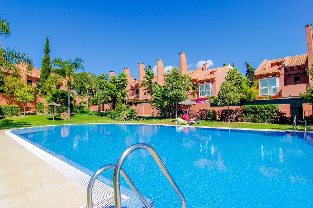 OleHolidays Adosado Mediterraneo Los Monteros 100 m playa Marbella Exterior foto